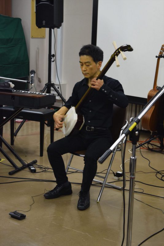 三味線演奏